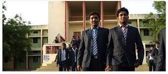 Sri krishnadevaraya University in Anantapur Students Photo