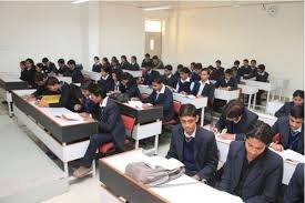 Class Room of SRM Business School, Lucknow in Lucknow