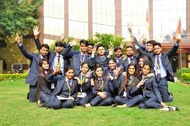 Students Photo Netaji Subhas University of Technology in North Delhi	