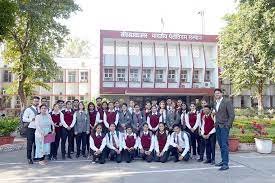 Group photo  Shri Guru Ram Rai University in Dehradun
