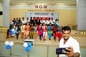 Group Photo Nallamuthu Gounder Mahalingam College in Coimbatore	