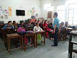 Classroom Aditi Mahavidyalaya Bawana, Delhi