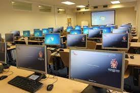 Computer Lab Guru Nanak Khalsa College in Karnal