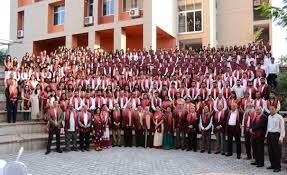  Graduation  Complite Navrachana University in Vadodara