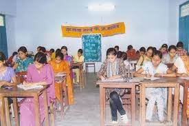 CLass room Guru Nanak Girls PG College, Kanpur in Kanpur 