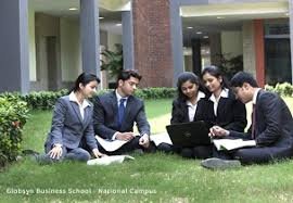 students conversation Globsyn Business School in Kolkata