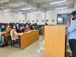 Class Guru Nanak Dev University Regional Campus (GNDU-RC), Jalandhar in Jalandhar