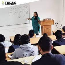 classroom Tula's Institute (TI, Dehradun) in Dehradun