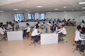 Computer Lab Rajshree Institute of Management and Technology (RIMT, Bareilly) in Bareilly