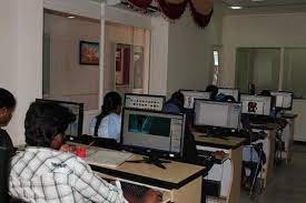 Computer Lab Photo Amaze Multimedia, Kanchipuram in Kanchipuram