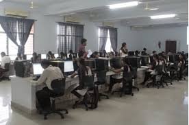 Computer Center of Vasireddy Venkatadri Institute of Technology, Guntur in Guntur