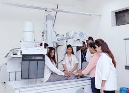 Laboratories School of Medical and Allied Sciences in Gurugram