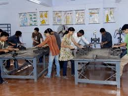 Lab Sardar Patel College of Engineering (SPCE, Mumbai)