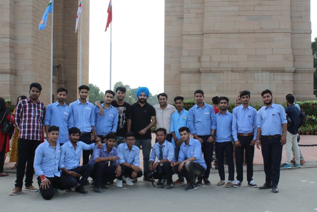 Group Photo for Swami Vivekanand Polytechnic College - (SVPC, Chandigarh) in Chandigarh