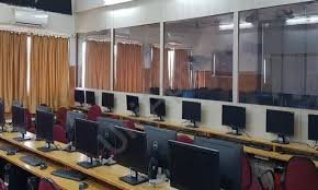 NG Acharya and Dk Marathe College of Arts Science and Commerce Computer Lab