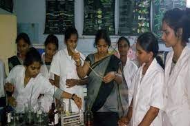 Practical Class of KVR Government College for Women, Kurnool in Kurnool	