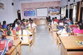 Classroom Maharani Kishori Jat Kanya College (MKJKC Rohtak) in Rohtak