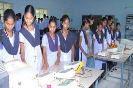 Lab Sri Chundi Ranganayakulu Engineering College (SCREC, Guntur) in Guntur