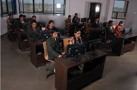 Computer lab Pragati College, Raipur