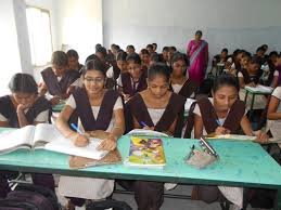 Class Bhagawan Sri Satya Sai Baba Degree College, Tadikonda in Guntur