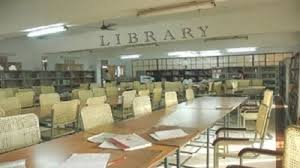 Library of Hindu College, Guntur in Guntur