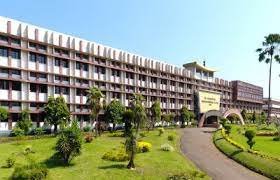 Bulding Shri Dharmasthala Manjunatheshwara University in Dharwad