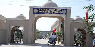 Campus Guru Nanak Khalsa College in Yamunanagar