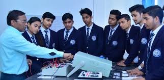 Practical Class of Ambekeshwar Group of Institutions, Lucknow in Lucknow