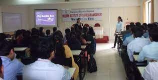 Classroom Progressive Education Society’s Modern Institute of Business Management  (MIBM), Pune in Pune
