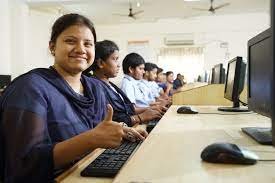 Computer Lab for Chaitanya Engineering College - (CEC, Visakhapatnam) in Visakhapatnam	