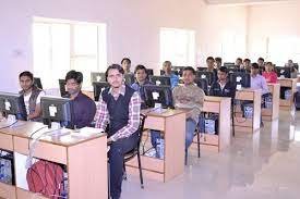 computer lab Lakshmi Narain College of Technology (LNCT, Gwalior) in Gwalior