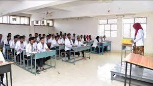Classroom for Luqman College of Pharmacy (LCP), Gulbarga in Gulbarga