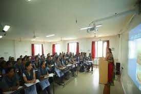 Students of Hindu College, Guntur in Guntur