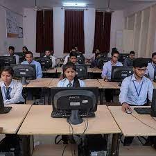 Computer Lab Suresh Gyan Vihar University, International School of Business Management (ISBM, Jaipur) in Jaipur