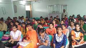 Classroom D.A.V. College Sadhaura (YNR) in Yamunanagar