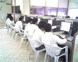 Computer lab Photo Mahatma Gandhi Mission's College of Engineering, Nanded in Nanded	