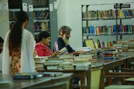 Library Shree Sankaracharaya University of Sanskrit  in Ernakulam