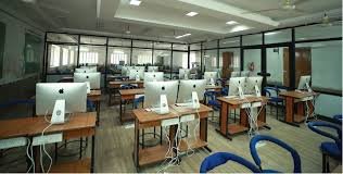 Computer lab Mohanlal Sukhadia University in Udaipur