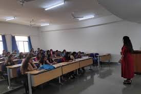 Teachers in class Amity University Raipur, Chhattisgarh in Raipur