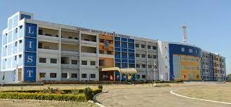 Campus Laxmipati Group of Institutions, in Bhopal
