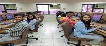 Computer Lab Gujarat Law Society in Ahmedabad
