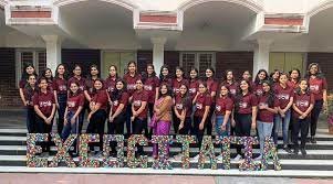 Group Photo Daulat Ram College in North Delhi	