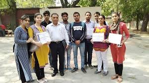 Group photo school of open learning college delhi(SOL) 