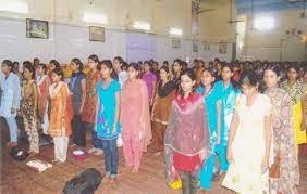 Students Guru Nanak Girls PG College, Kanpur in Kanpur 