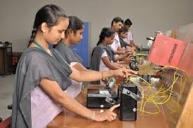Practical Class of Nadimpalli Satyanarayana Raju Institute of Technology, Visakhapatnam in Visakhapatnam	