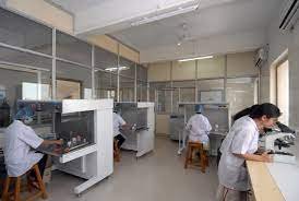 Lab Rajiv Gandhi Institute of IT and Biotechnology in Pune