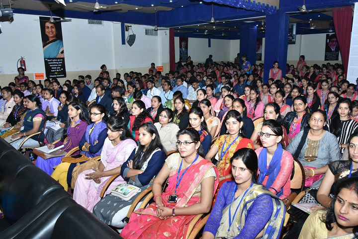 Auditorium Biyani Girls College (BGC, Jaipur) in Jaipur