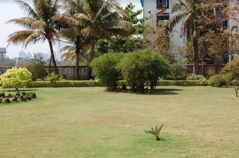College Garden of K. C. College of Engineering and Management Studies and Research (KCCEMSR, Thane)