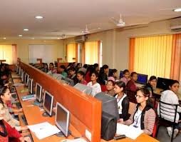 Computer Class of S S Jain Subodh P G College, Jaipur in New Delhi