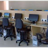 Computer lab Shaheed Udham Singh Polytechnic College (SUS ,Mohali) in Mohali